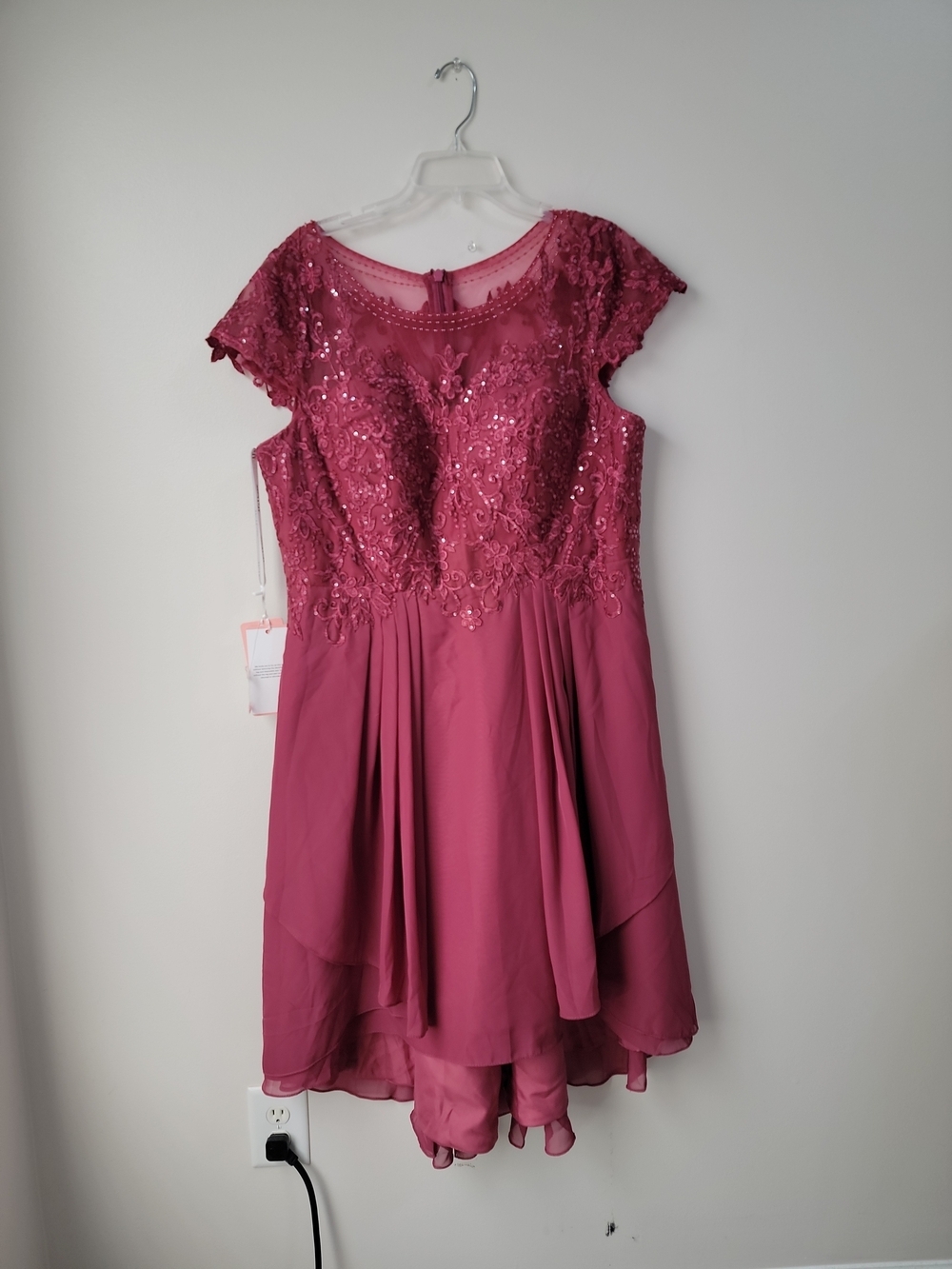 JJ's House Burgundy Lace Chiffon Cap Sleeve Fit and Flare Cocktail Dress 16W NWT